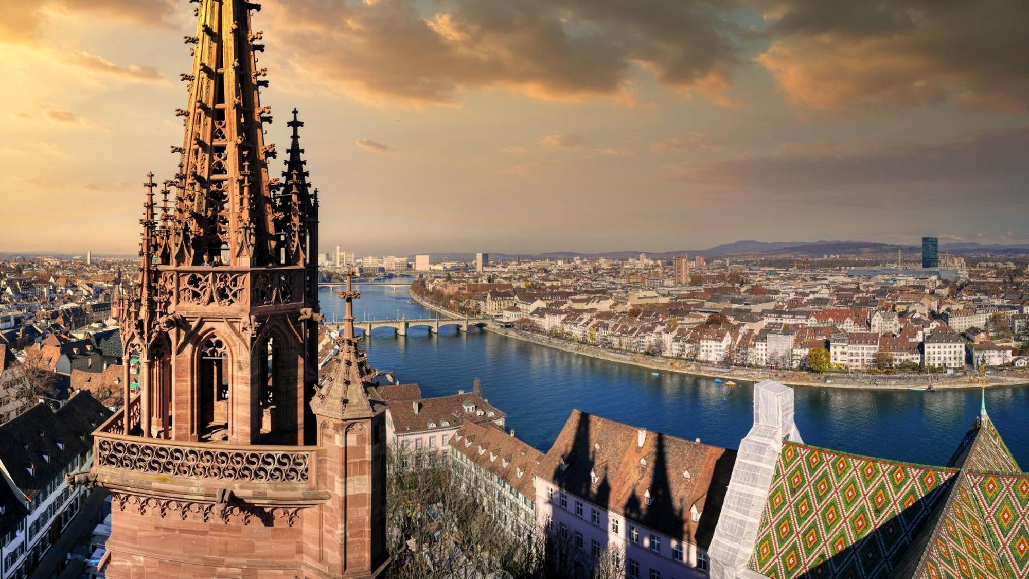 City Center Rooftop Studio With Oldtown View Basel Exteriör bild